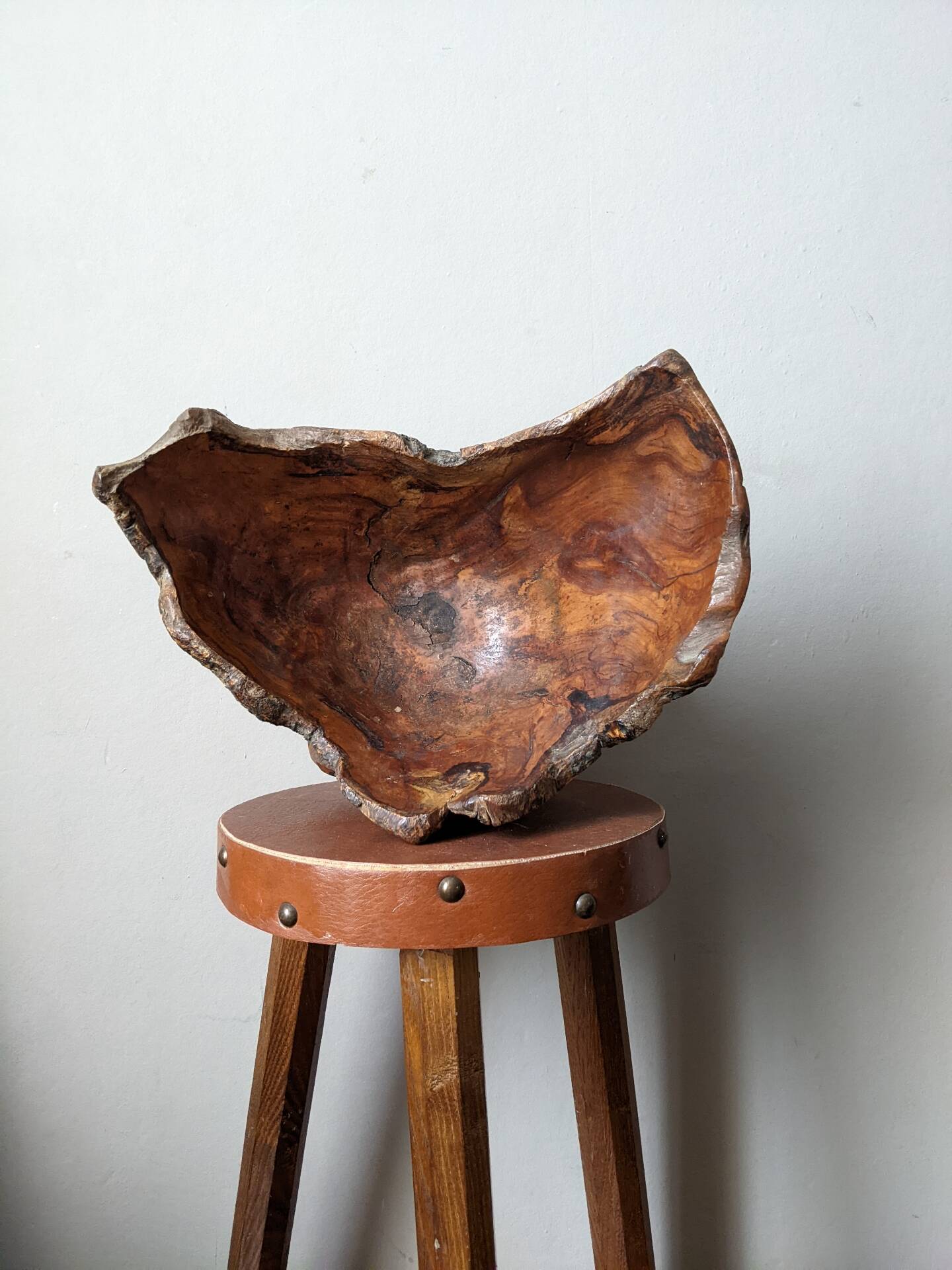 Handcrafted wooden bowl country decoration key tray