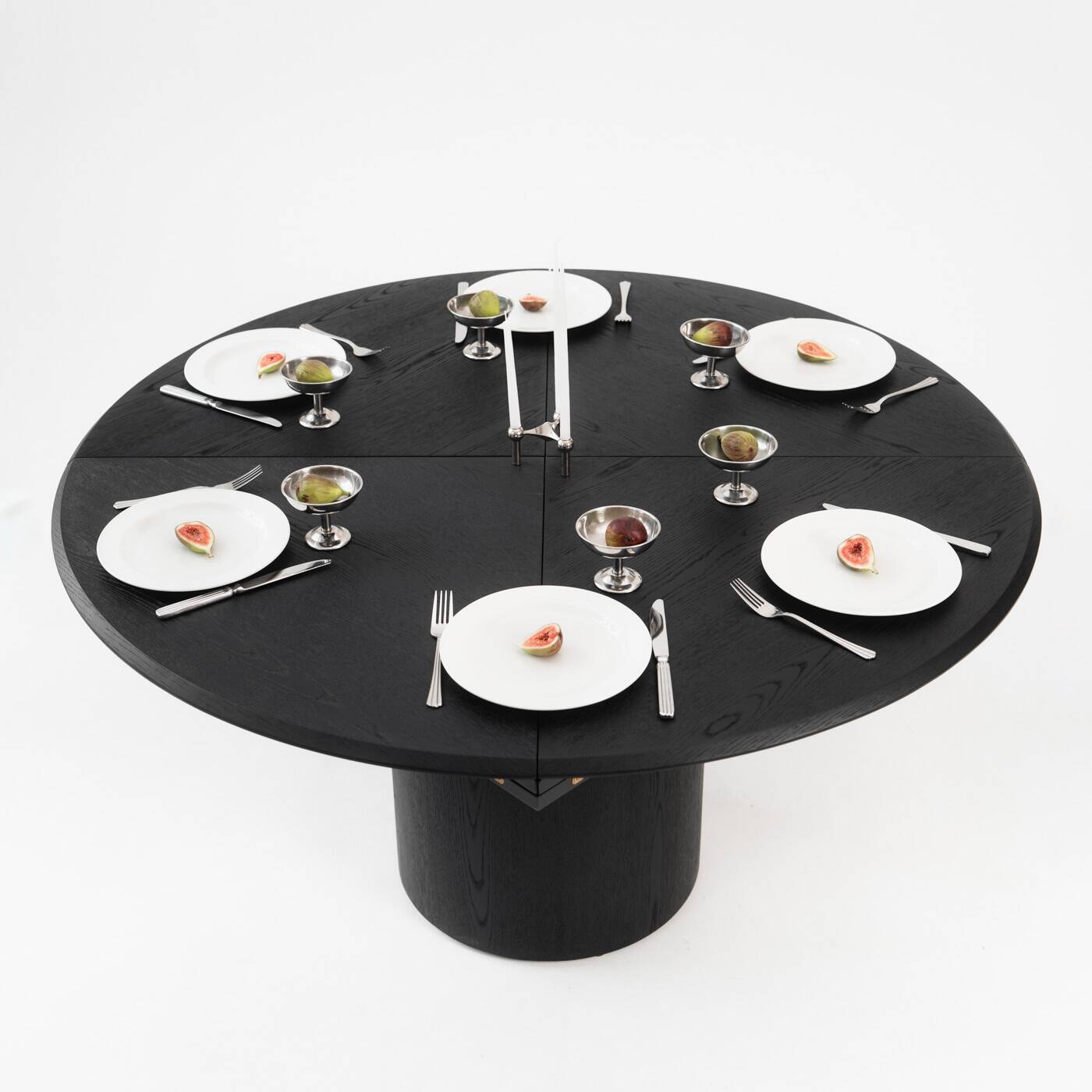 Table ronde/carrée en chêne noir