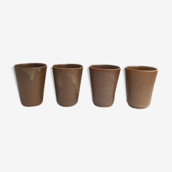 4 cups in stoneware vintage