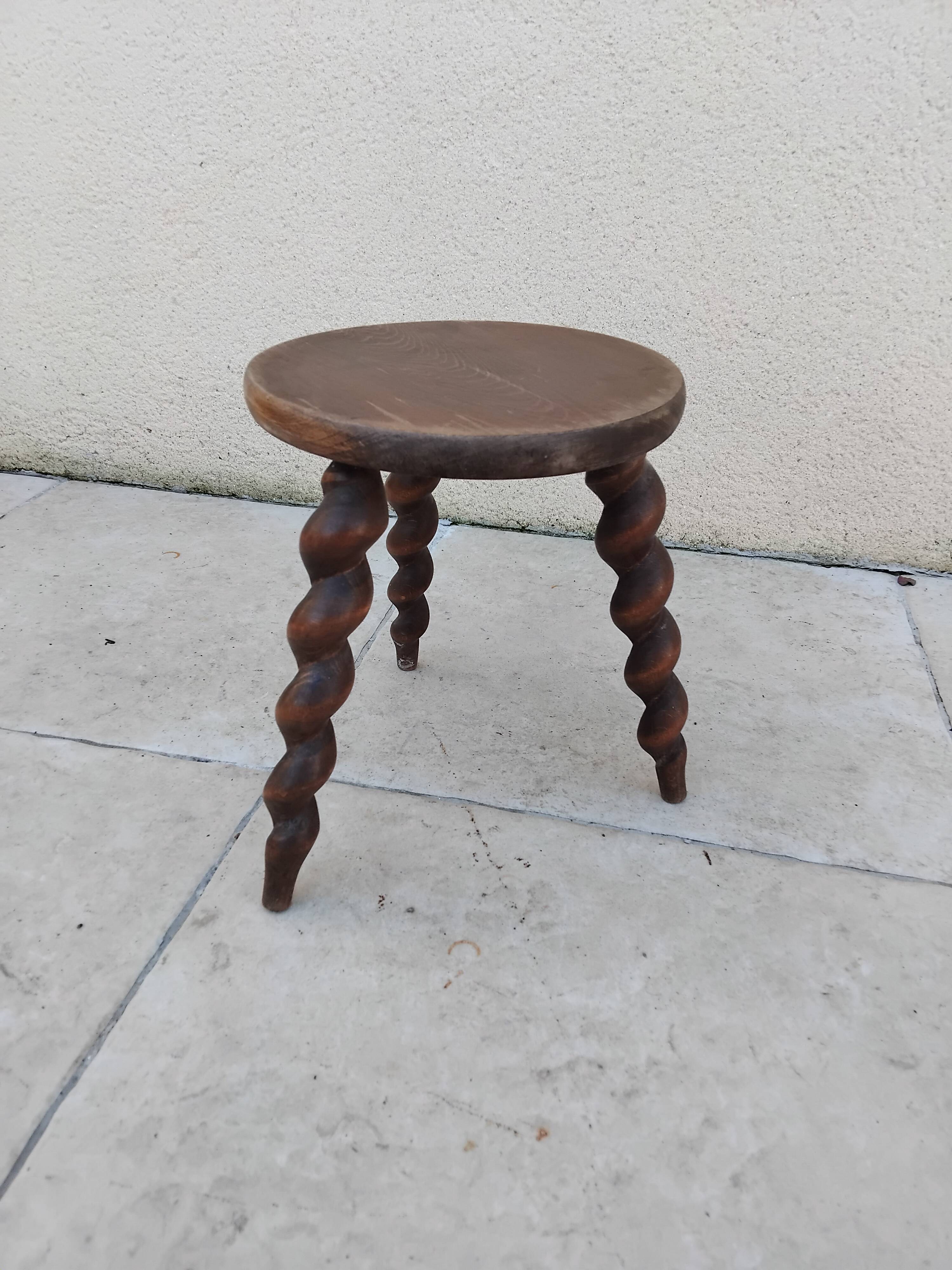 Small vintage plant stand with twisted tripod legs