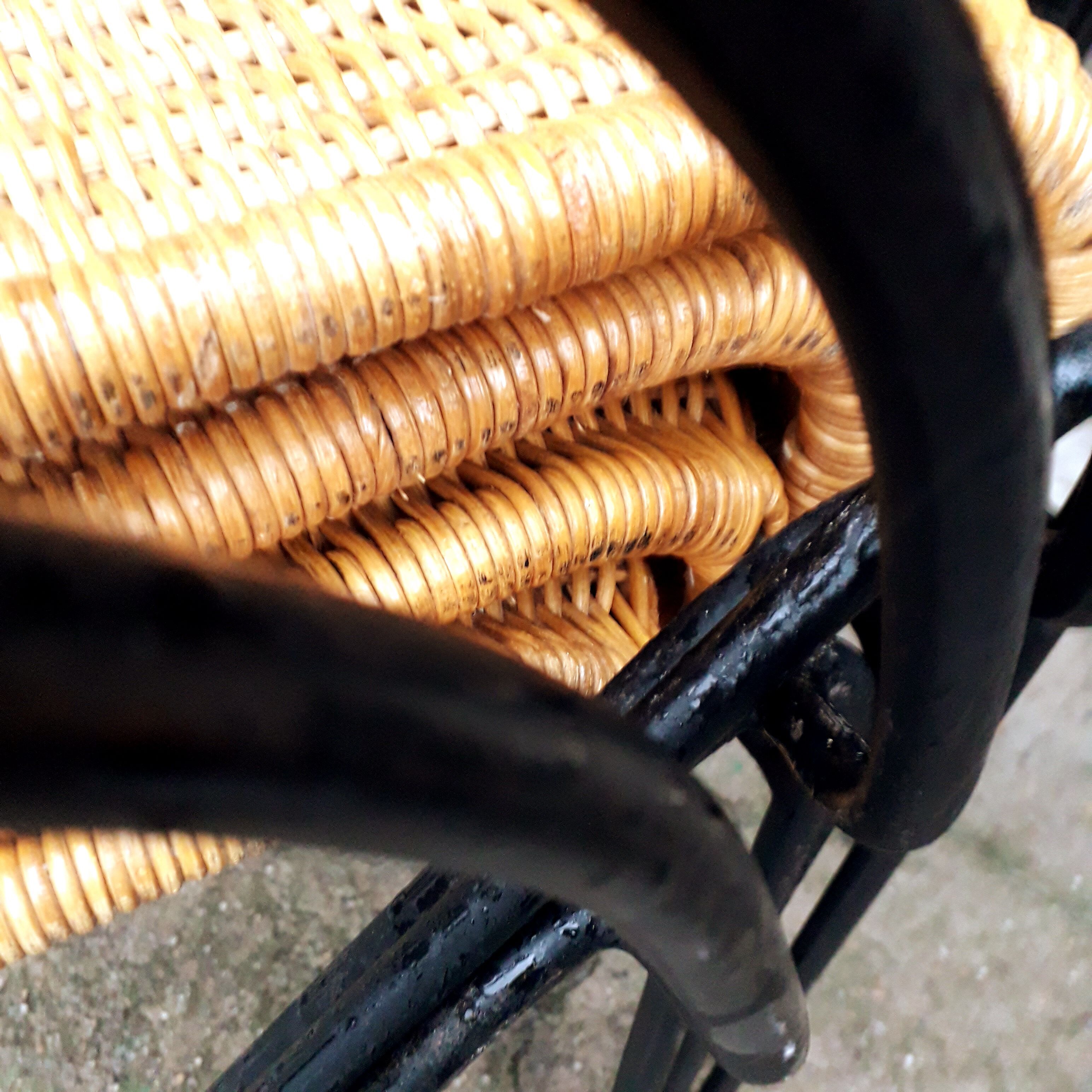 4 armrests wrought iron rattan