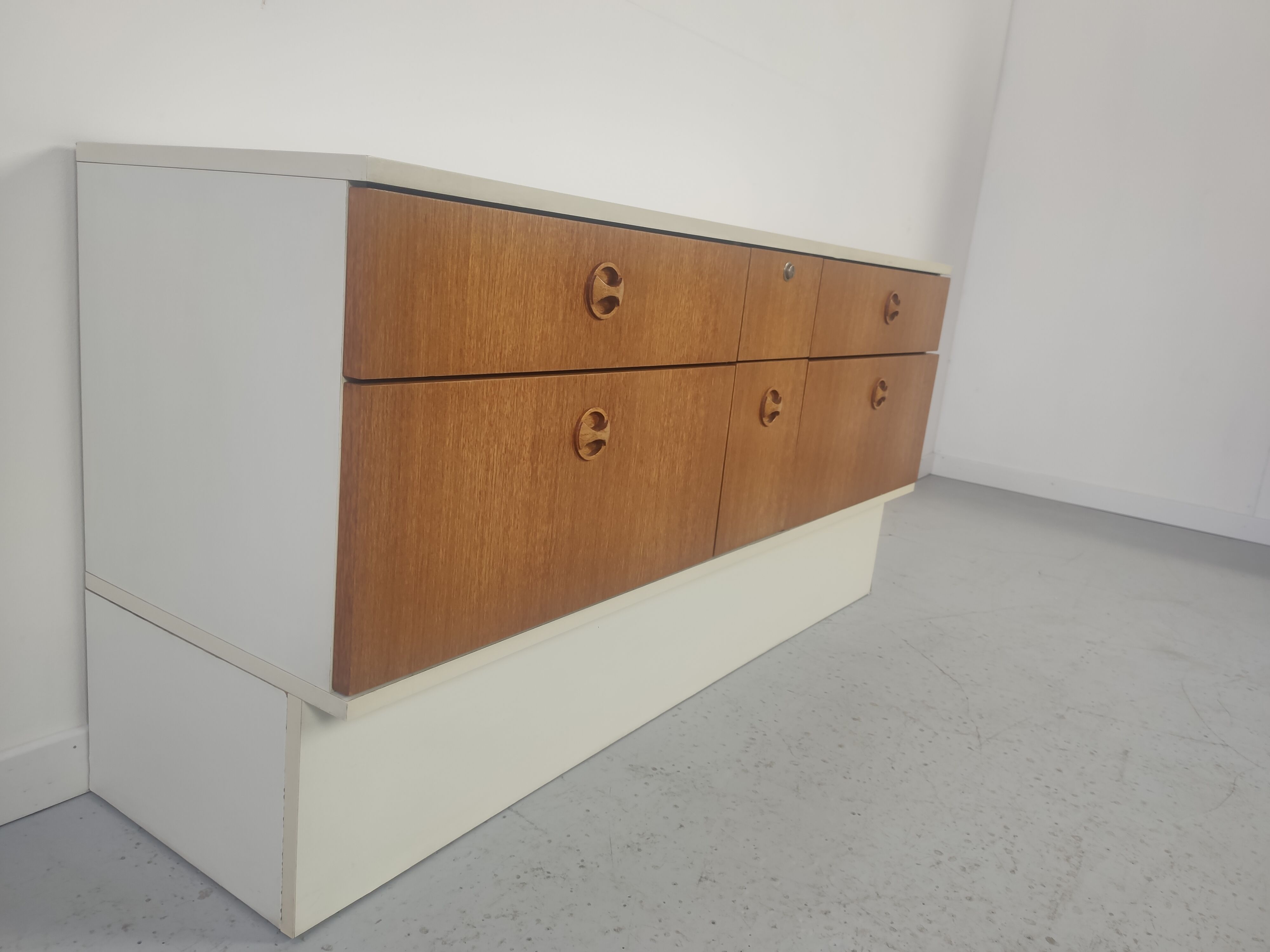 Scandinavian-style teak 70s