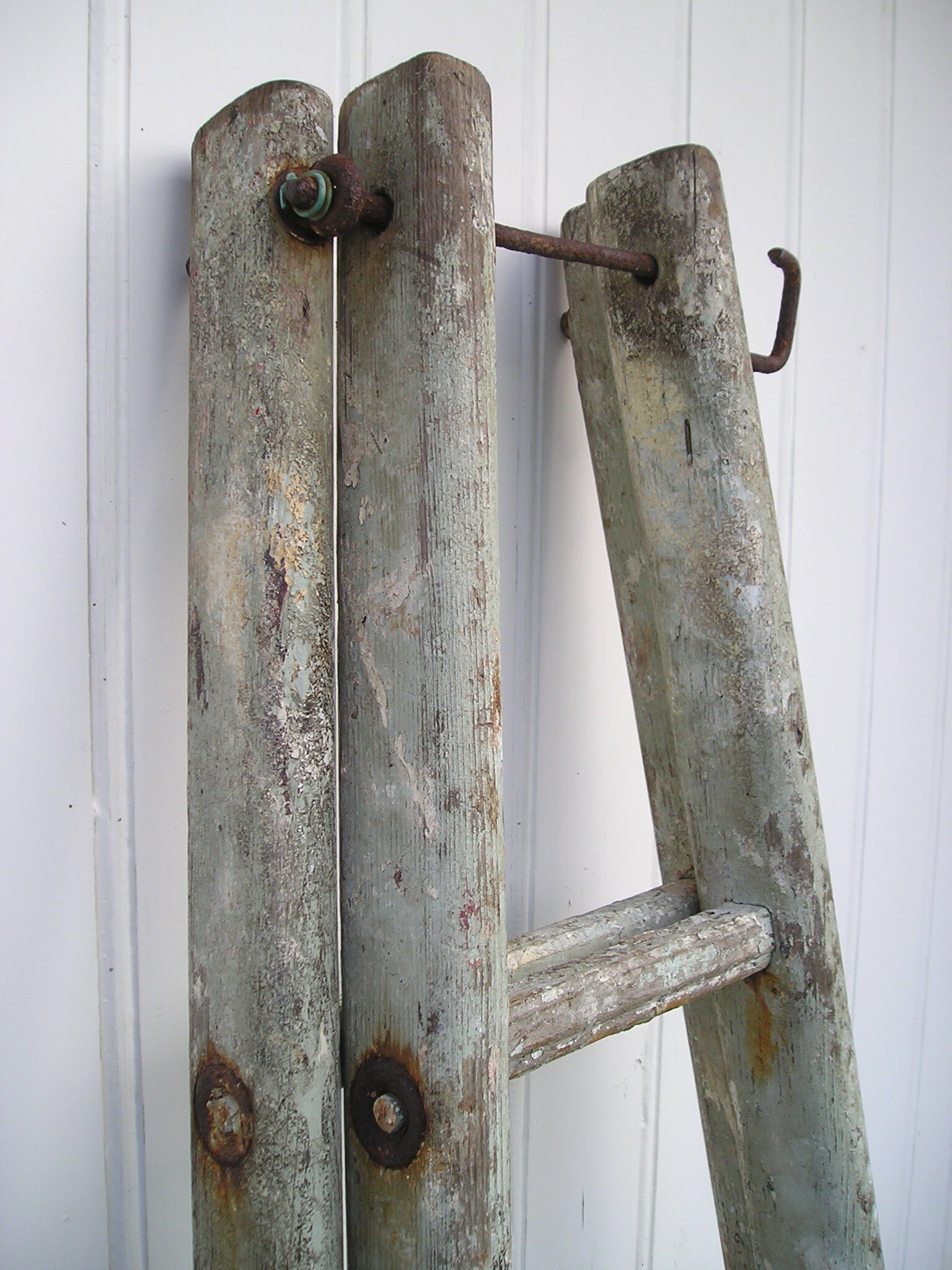 Echelle de peintre ancienne en bois