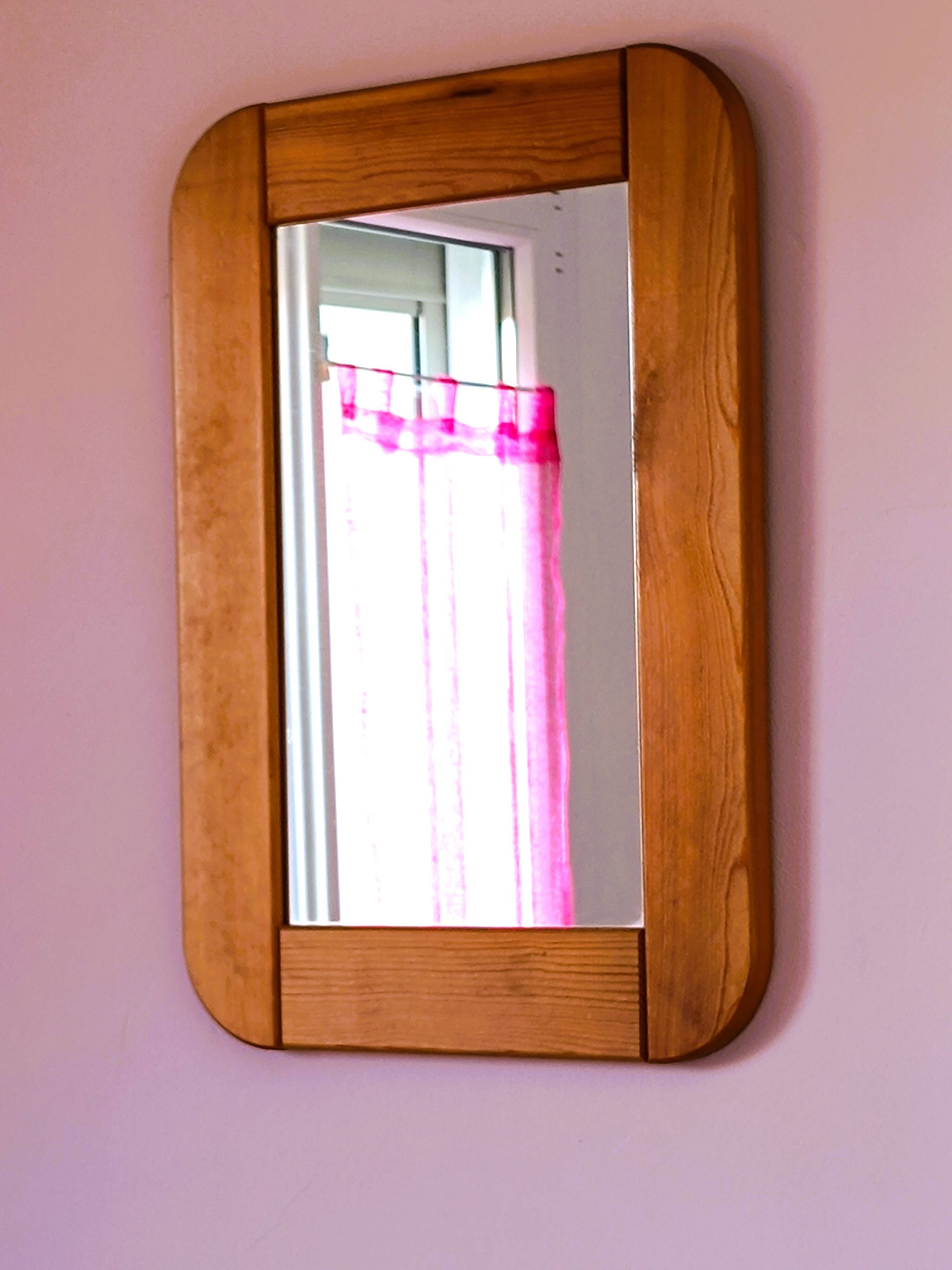 Rectangular mirror in solid pine