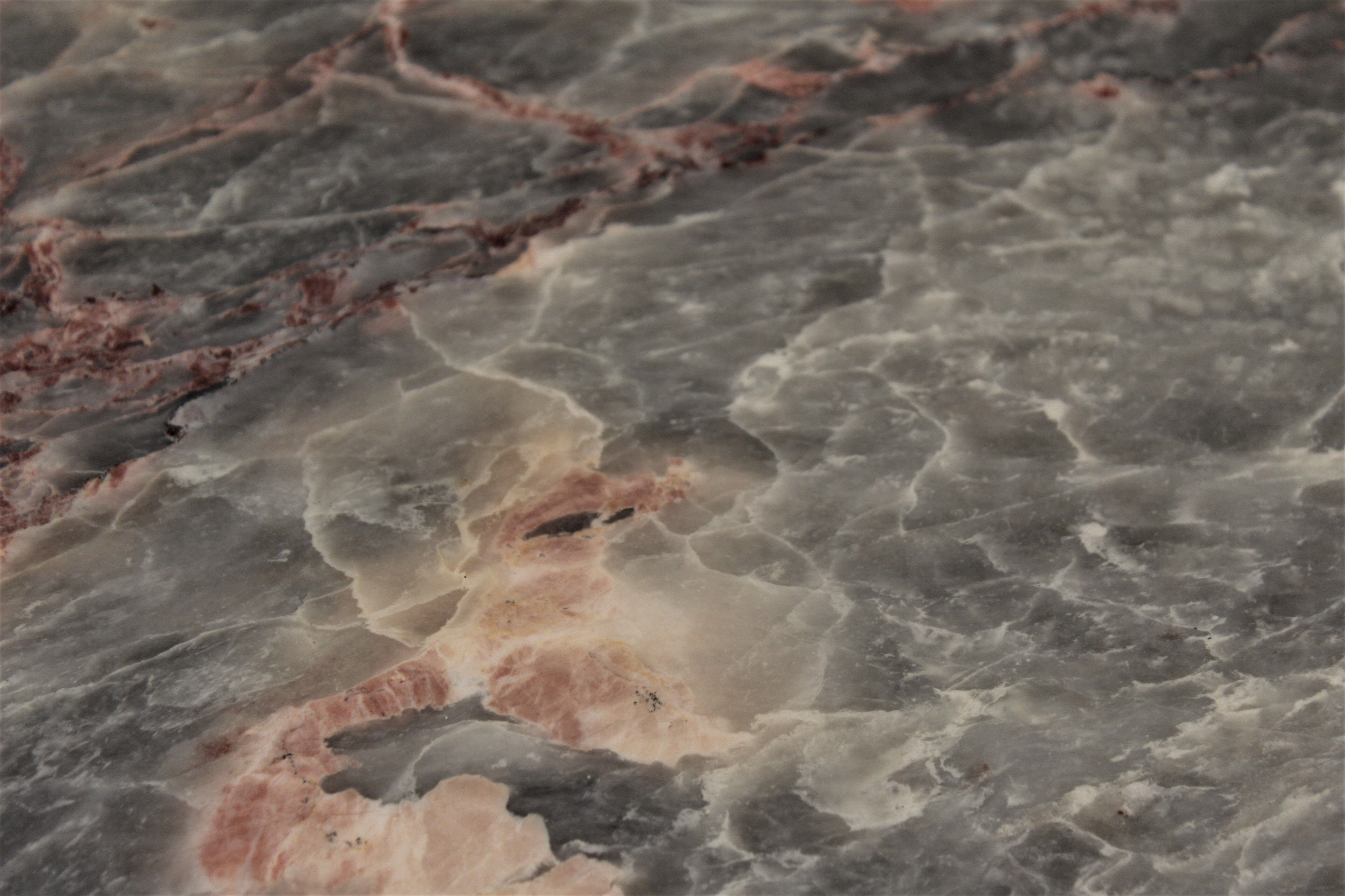 Vintage green and red marble coffee table