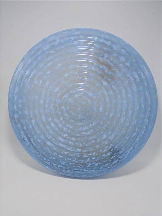 Speckled glass suspension