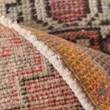 2x3 Red Beige Classic Vintage Rug, 43x82Cm