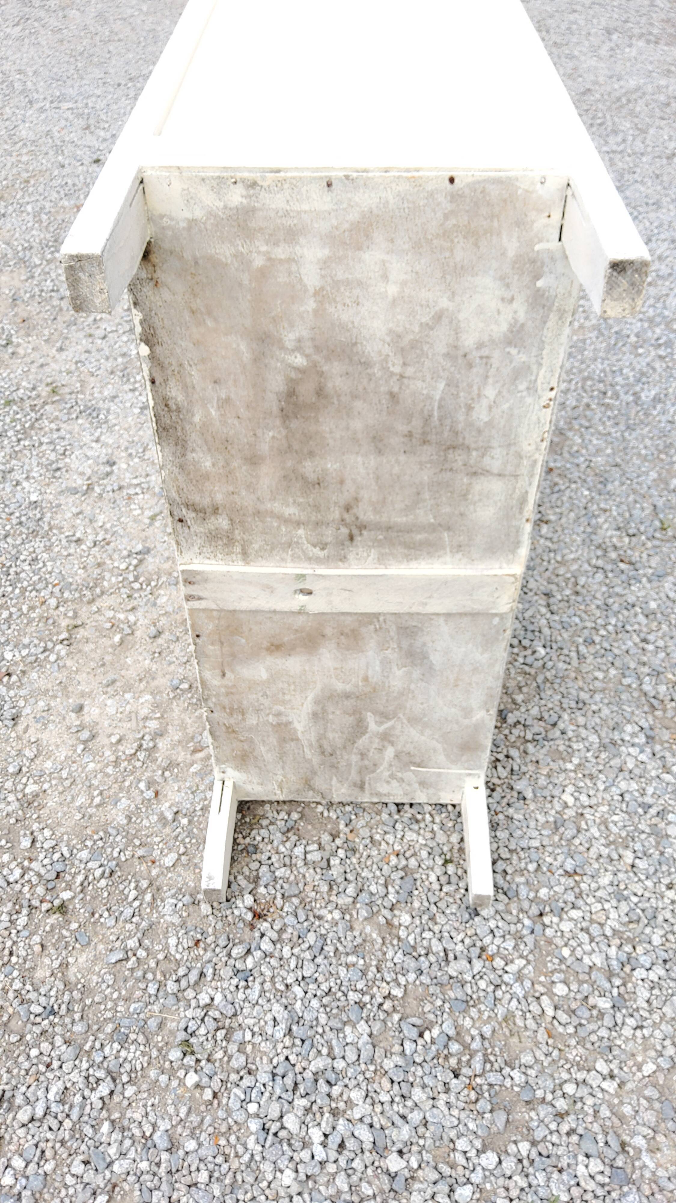 Old Parisian buffet 2 doors 2 drawers patinated white