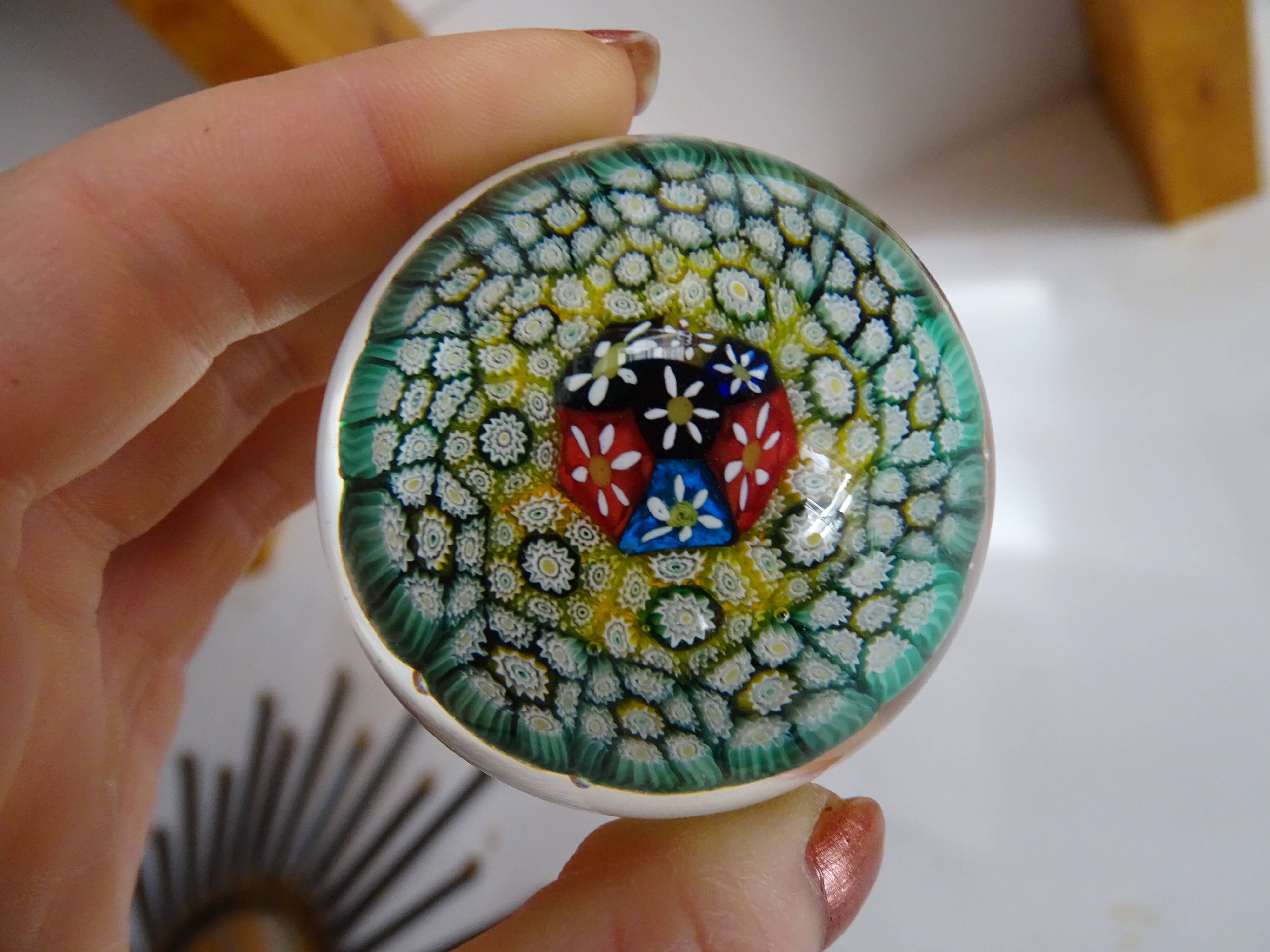 Murano paper press multicolored Millefiori flowers