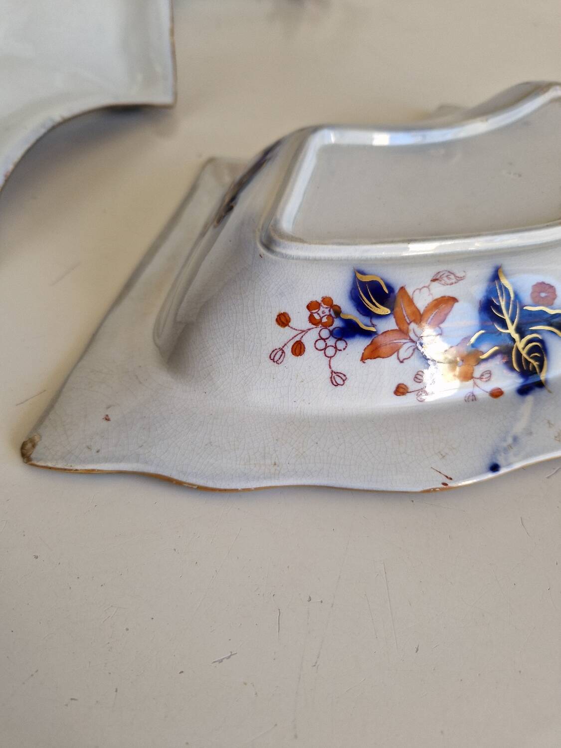 Set of 2 ceramic vegetable dishes, to be defined