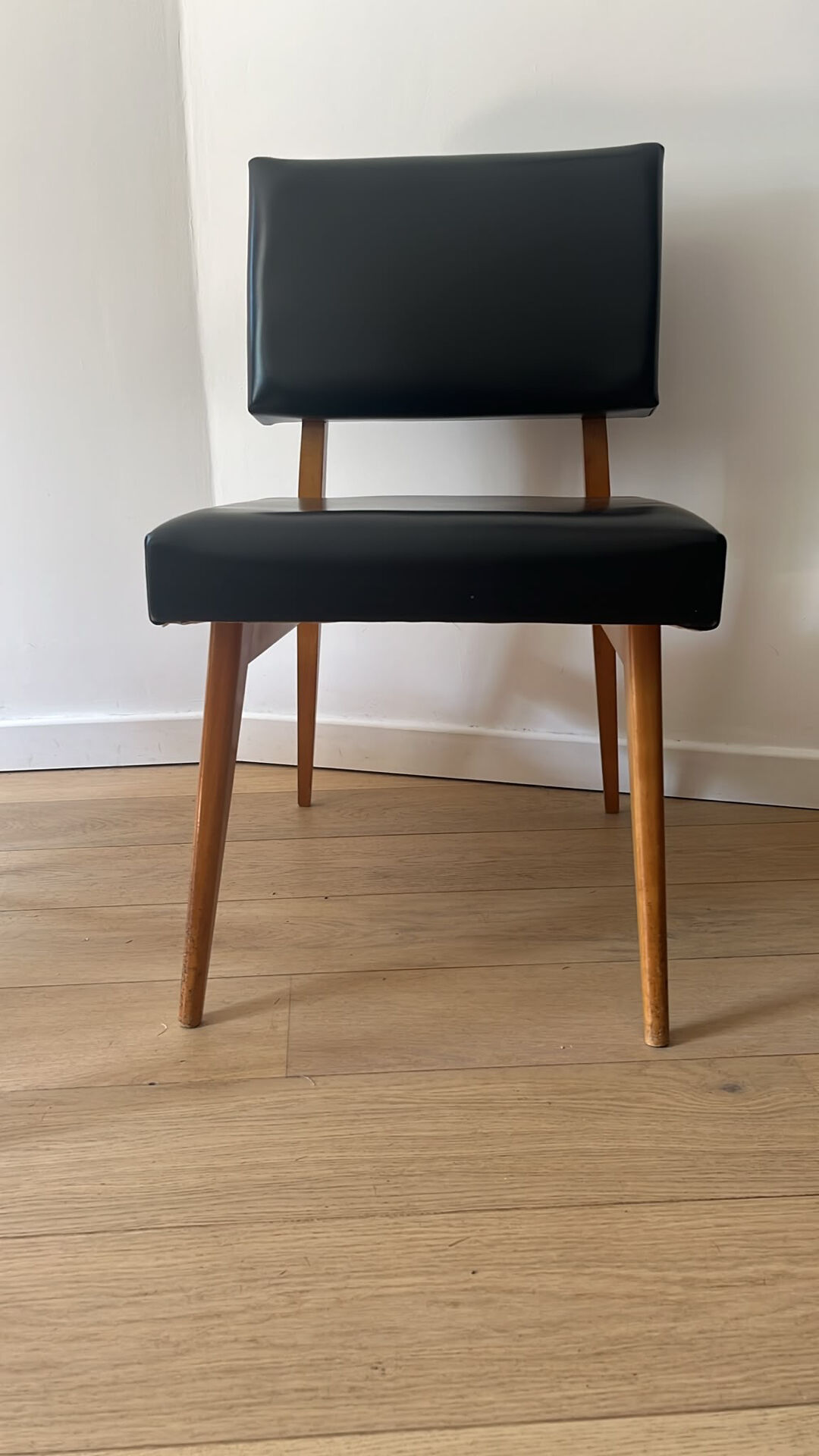 Paire de chauffeuse midcentury