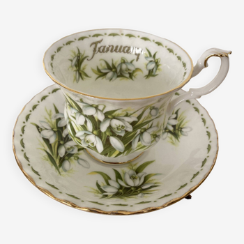 Tasse et ss tasse "Janvier" porcelaine Royal Albert