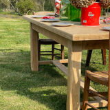 Farm table