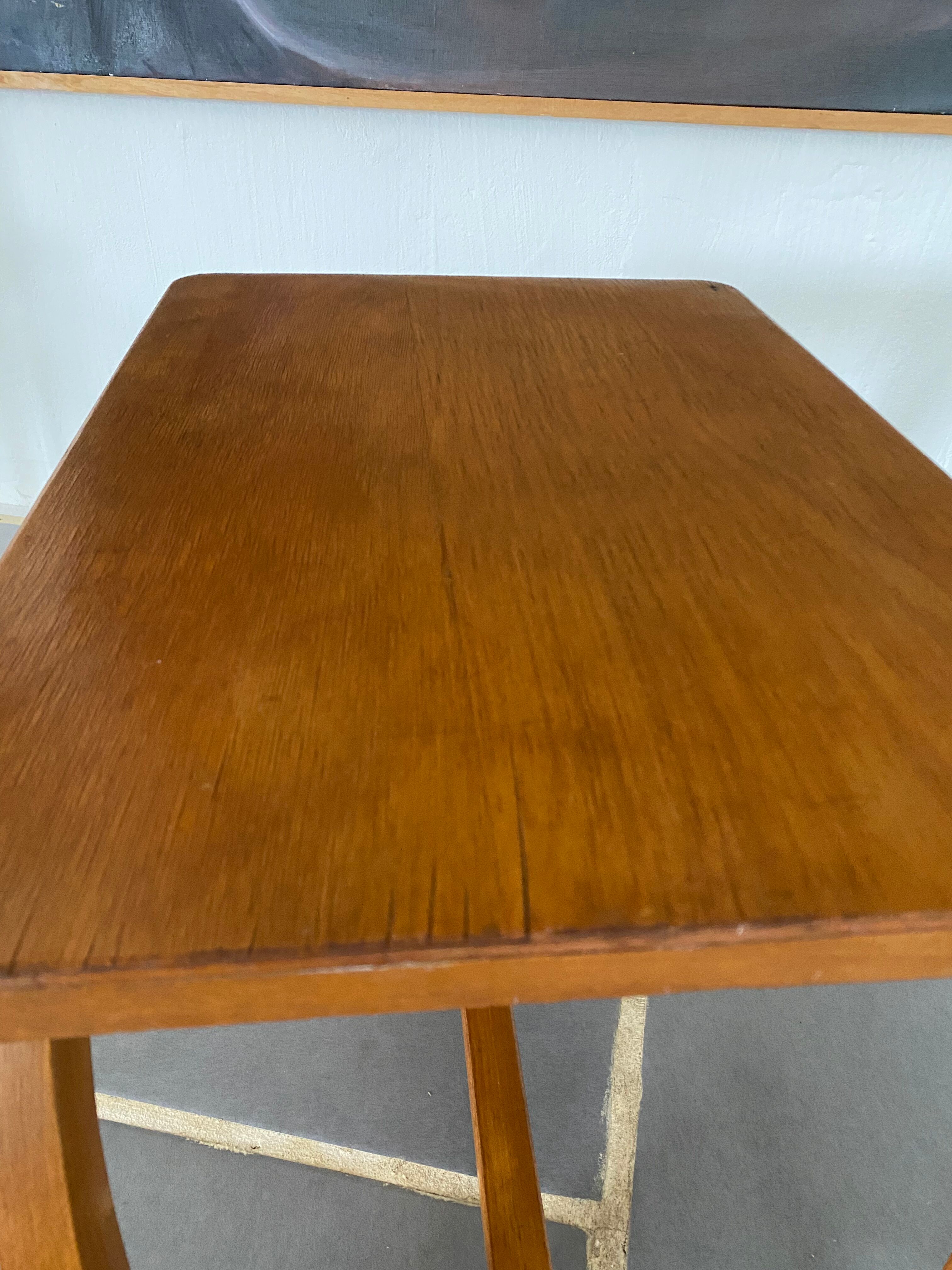 Table basse vintage bois courbey