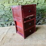 Atypical 4-drawer chest of drawers