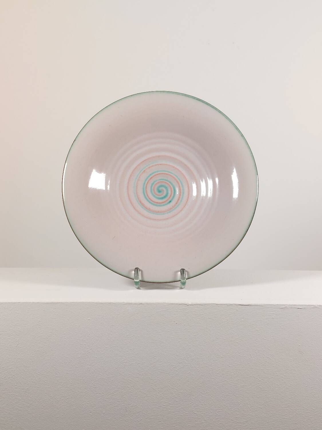 Antique Art Deco bowl by Martha Katzer for Majolica