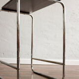 Table d’appoint de style Bauhaus fabriquée par Kovona Tchécoslovaquie,