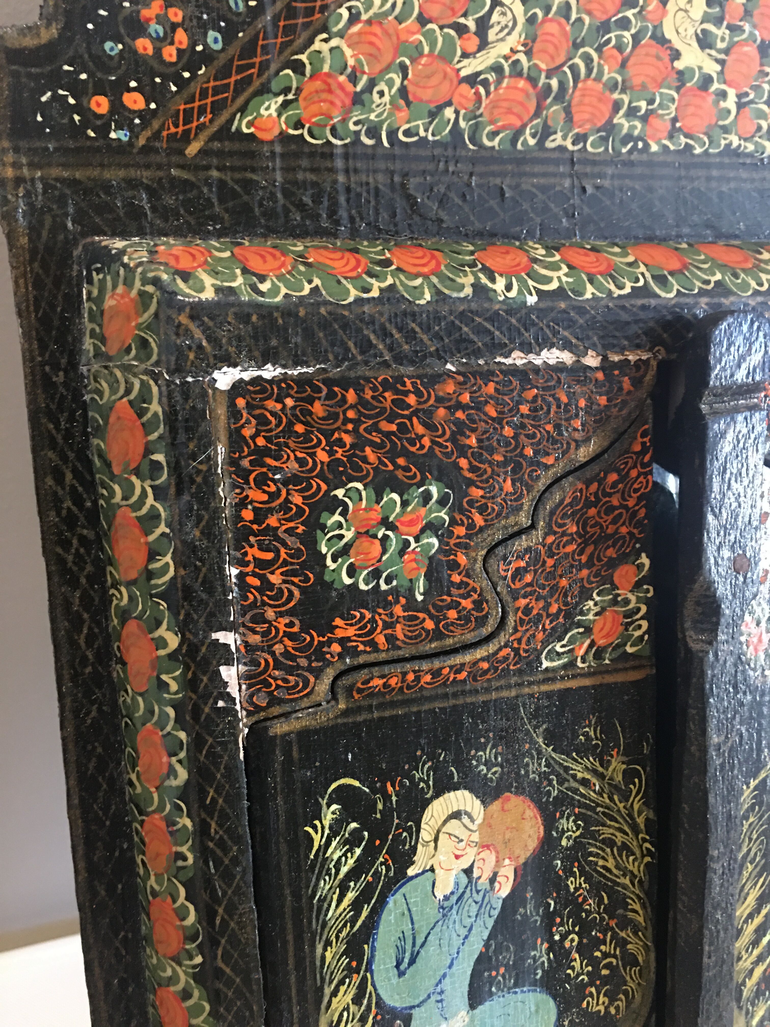 Wooden painted mirror