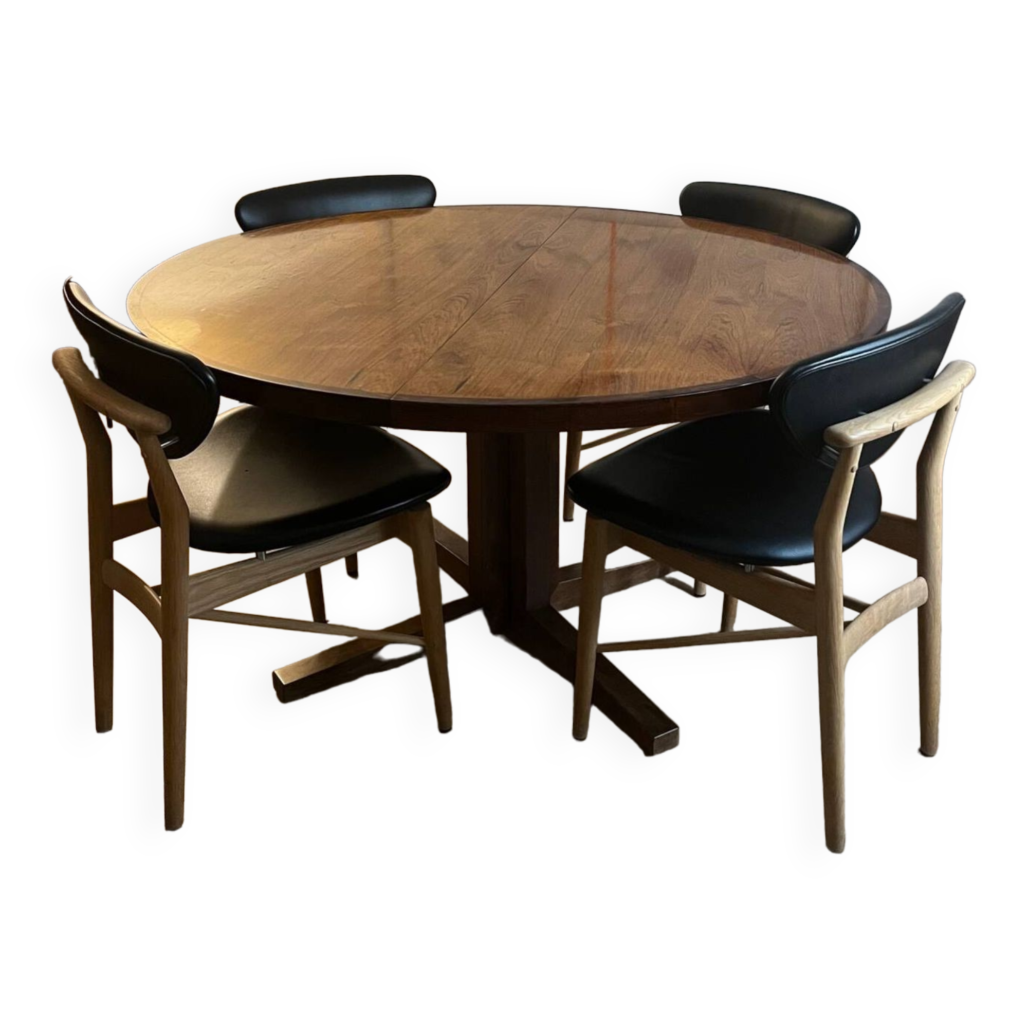 Dining table. danish design, 1960. in rosewood