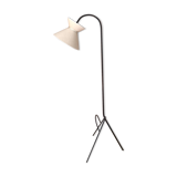 Tripod floor lamp