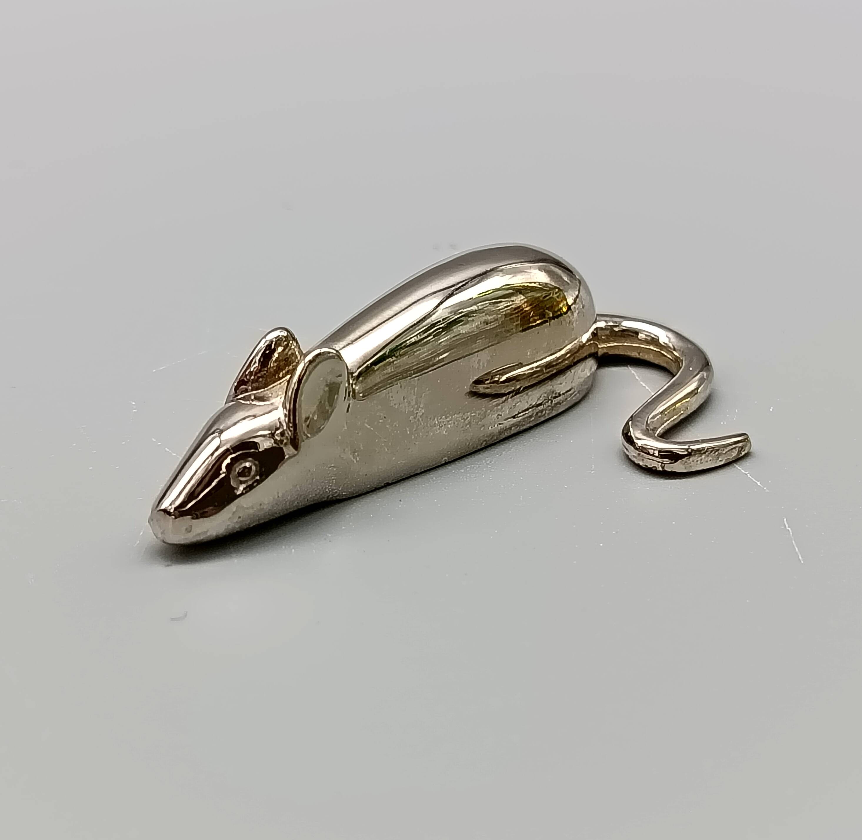 Rare 6 silver metal mouse knife rests, knife holder