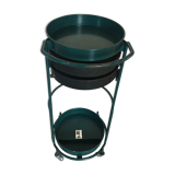 Former hairdresser's service