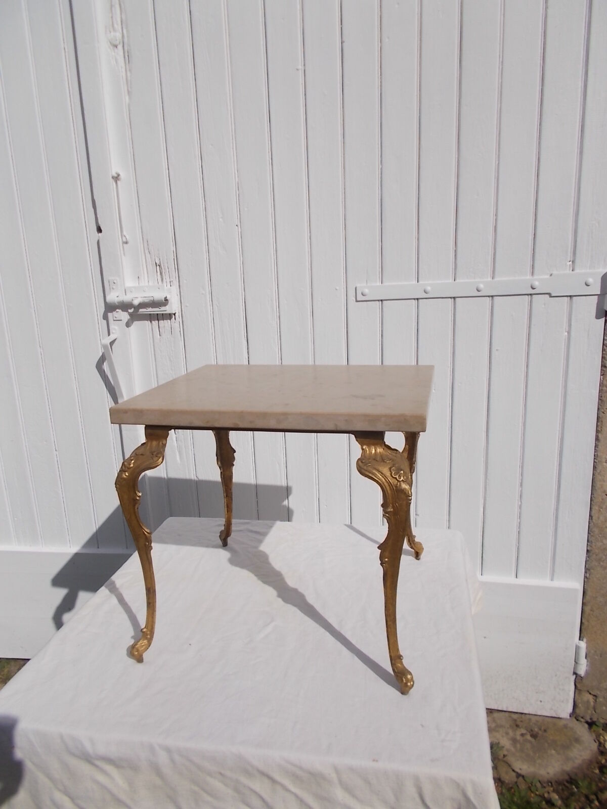 Side table marble wrought iron