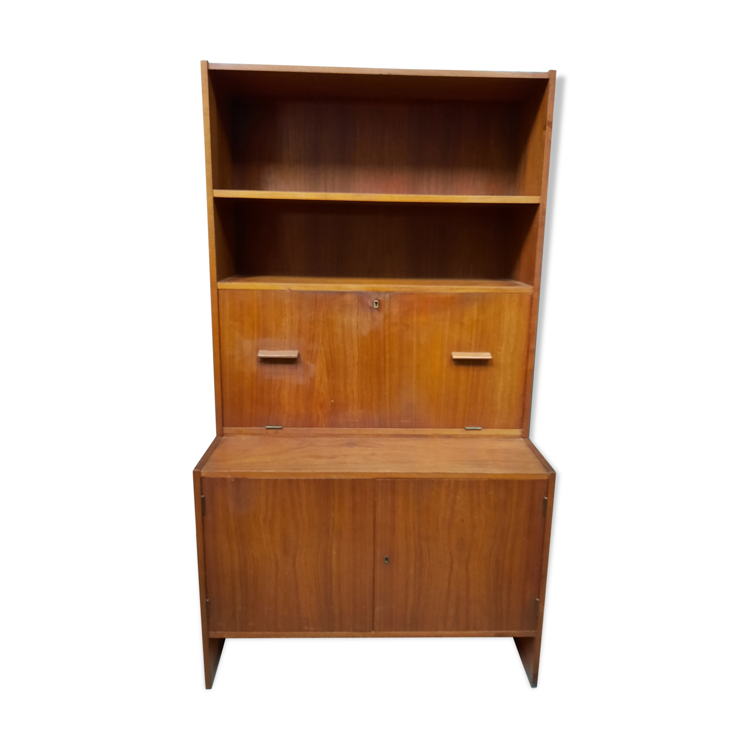 Scandinavian furniture 2 bodies