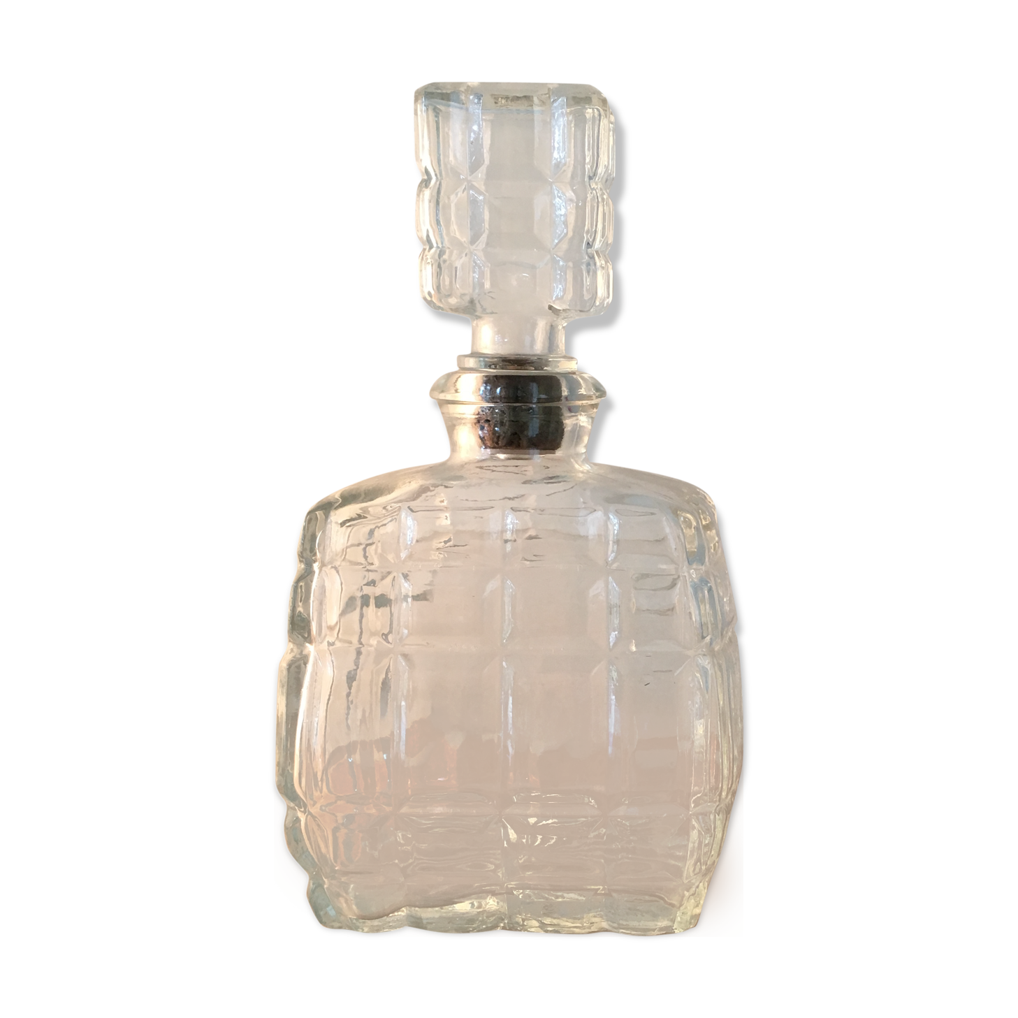 Chiseled glass whiskey carafe