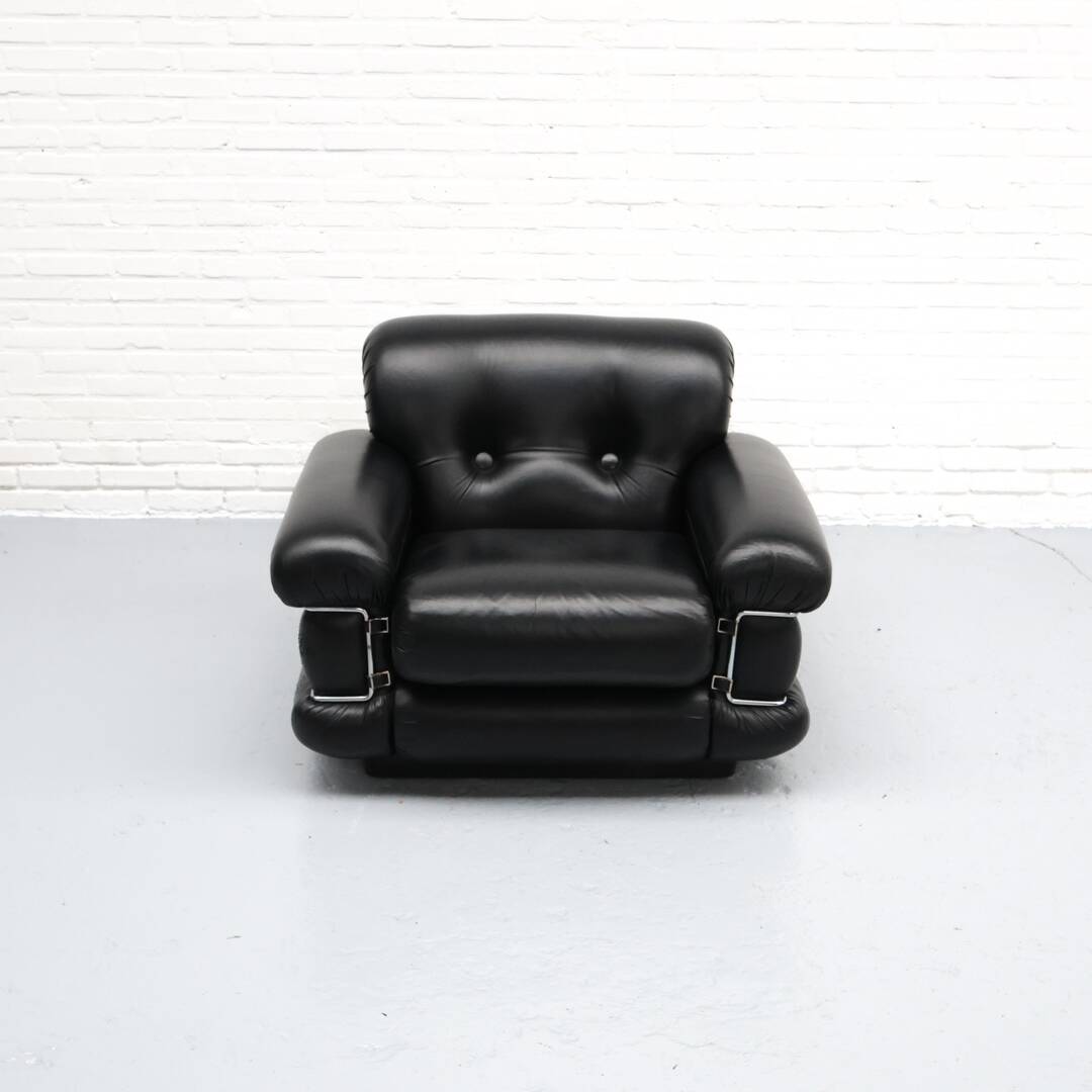 Fauteuil Pompon italien par Ceriotti 1970
