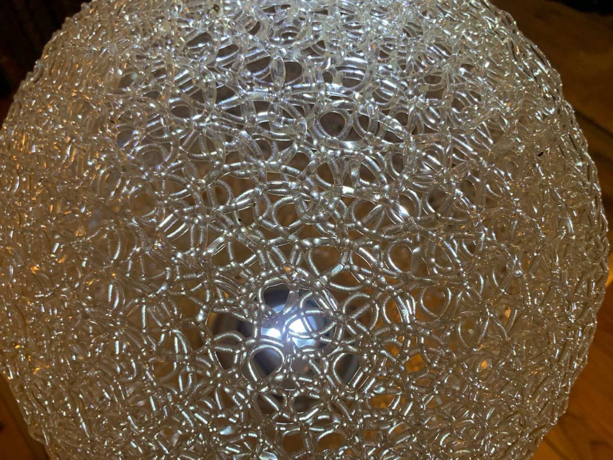 Spaghetti resin ball lamp