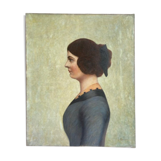 Ancient painting, portrait of a woman in blue dress signed L Debiesse circa 1930