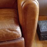 Duvivier leather club sofa
