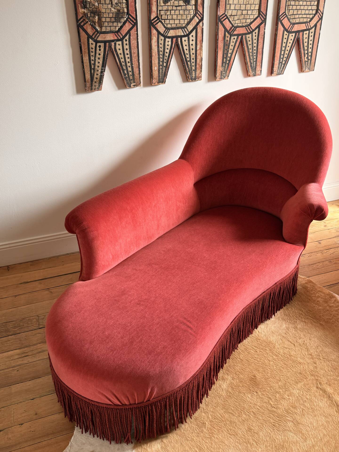 Napoleon III meridian in coral velvet with bouillon fringes – condition c