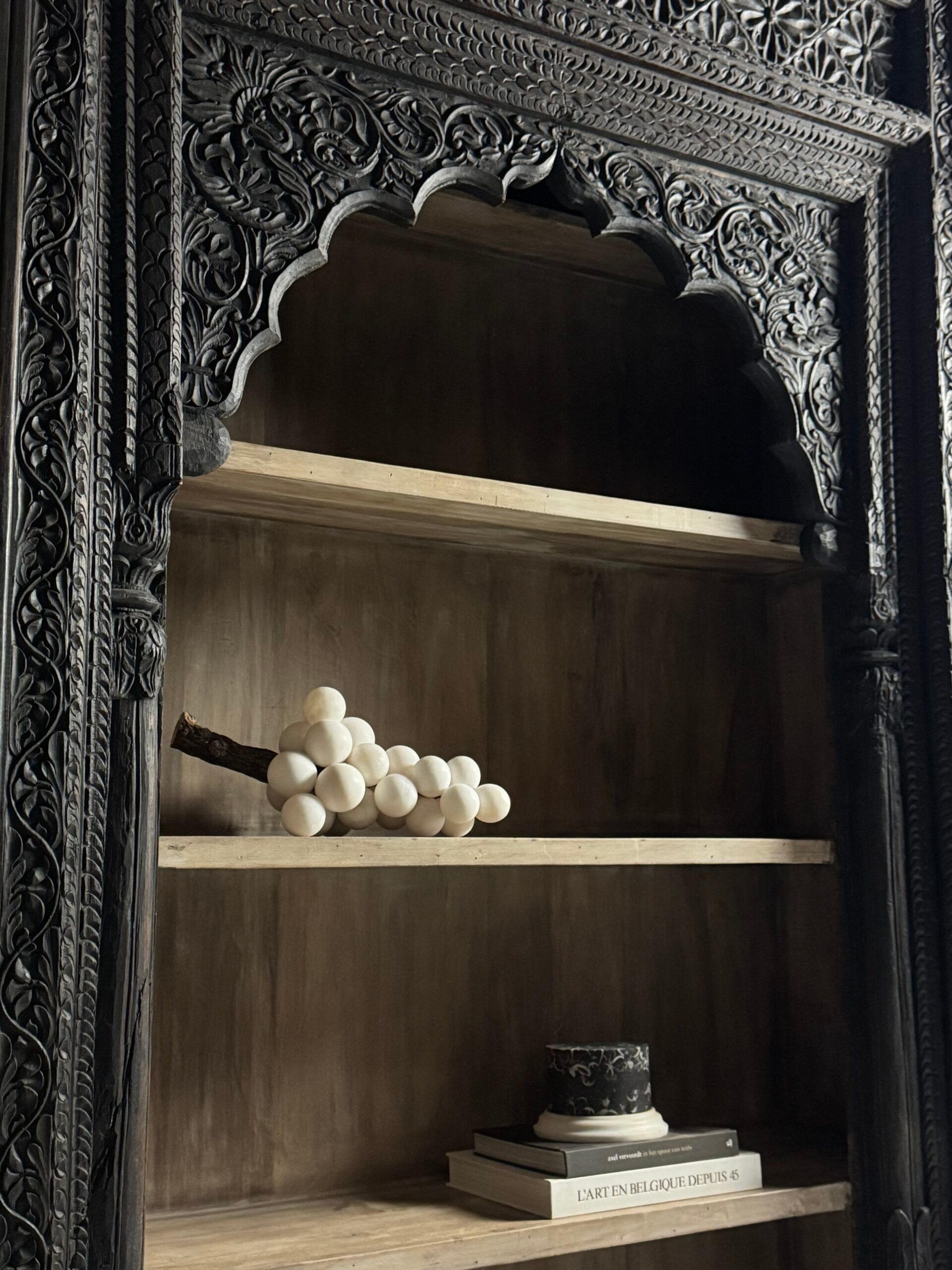 Large Asian bookcase 242cm
