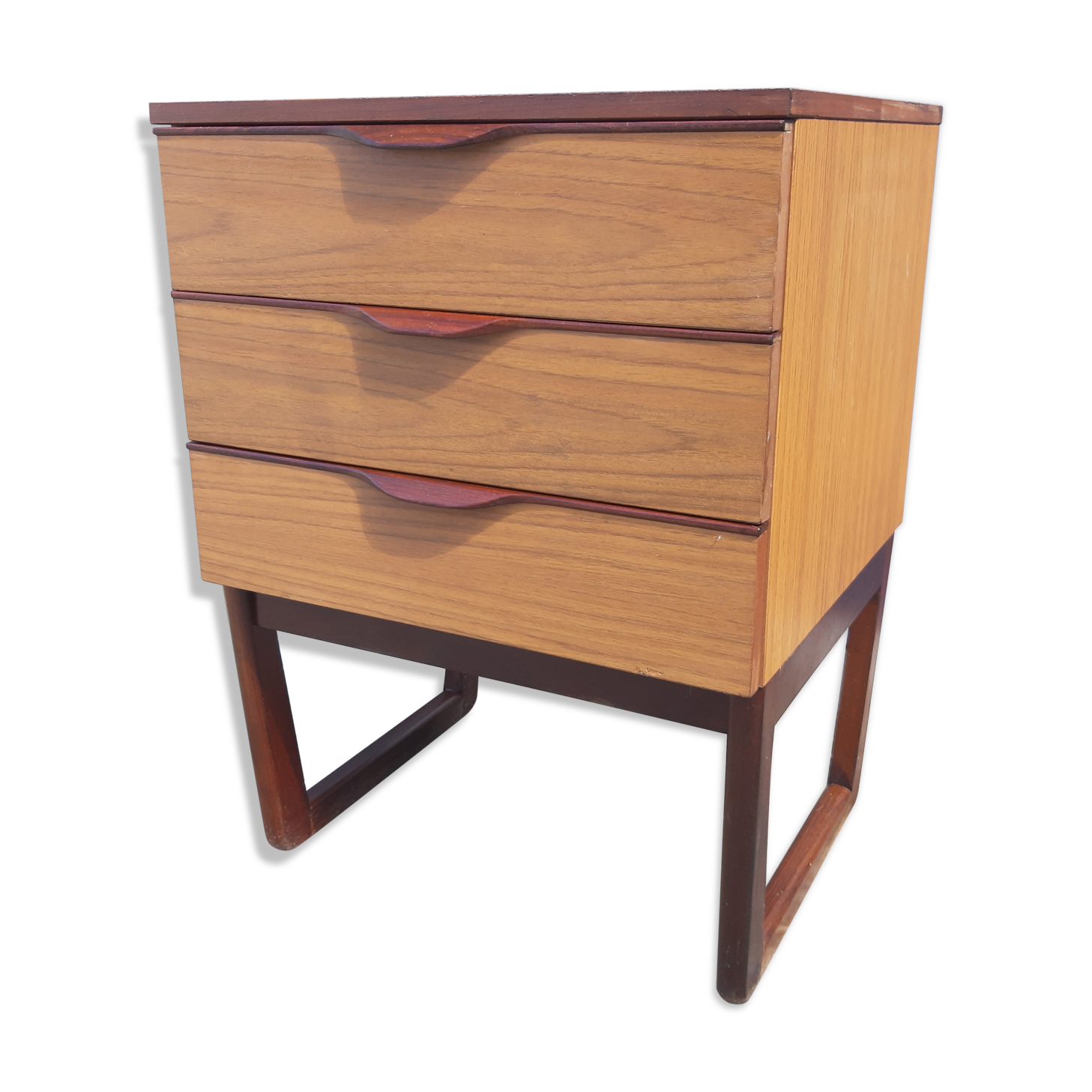 Scandinavian style bedside/chest of drawers, Europa