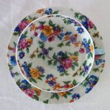 5 vintage flower pattern cups and saucers