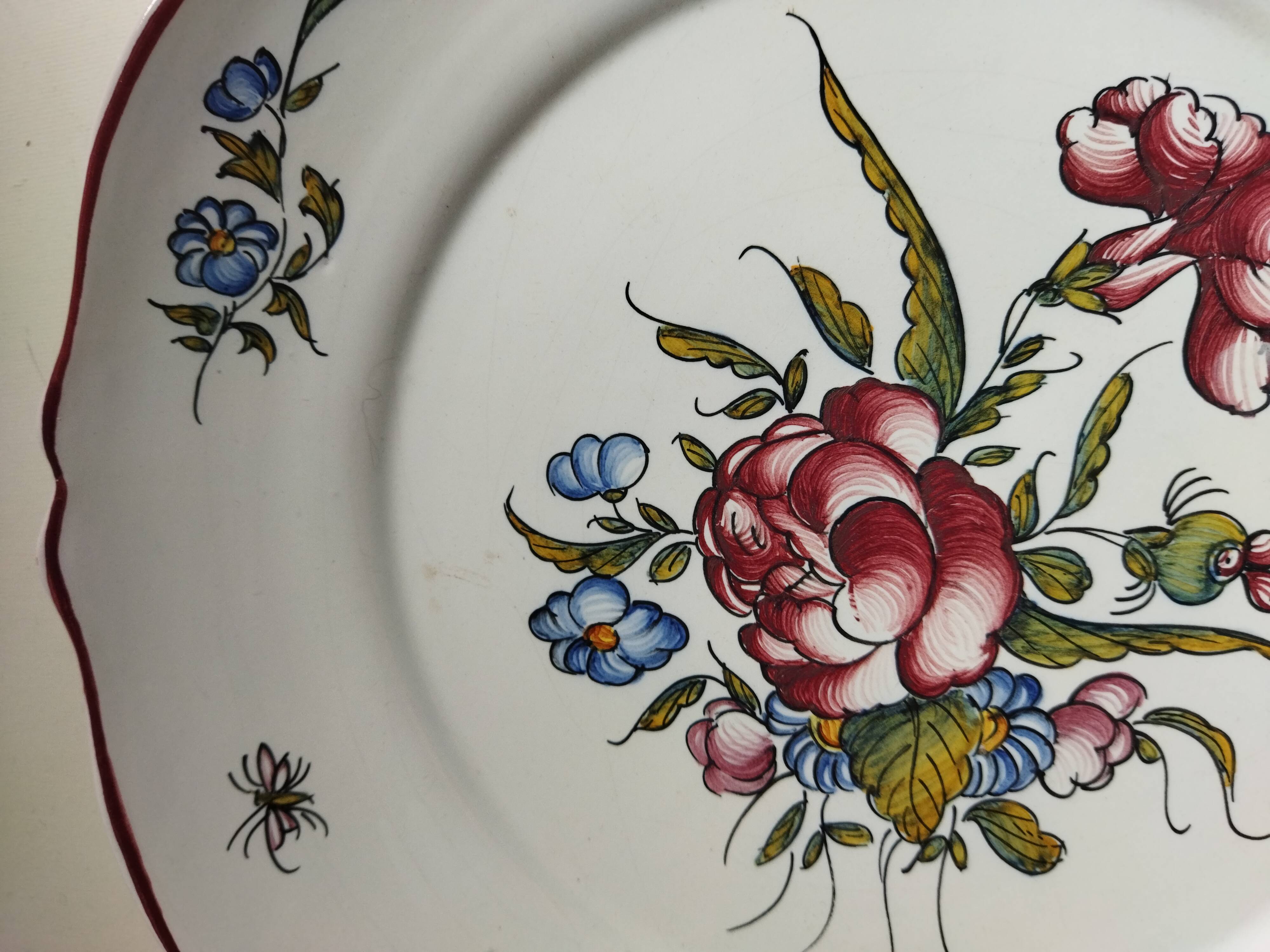 Earthenware plate