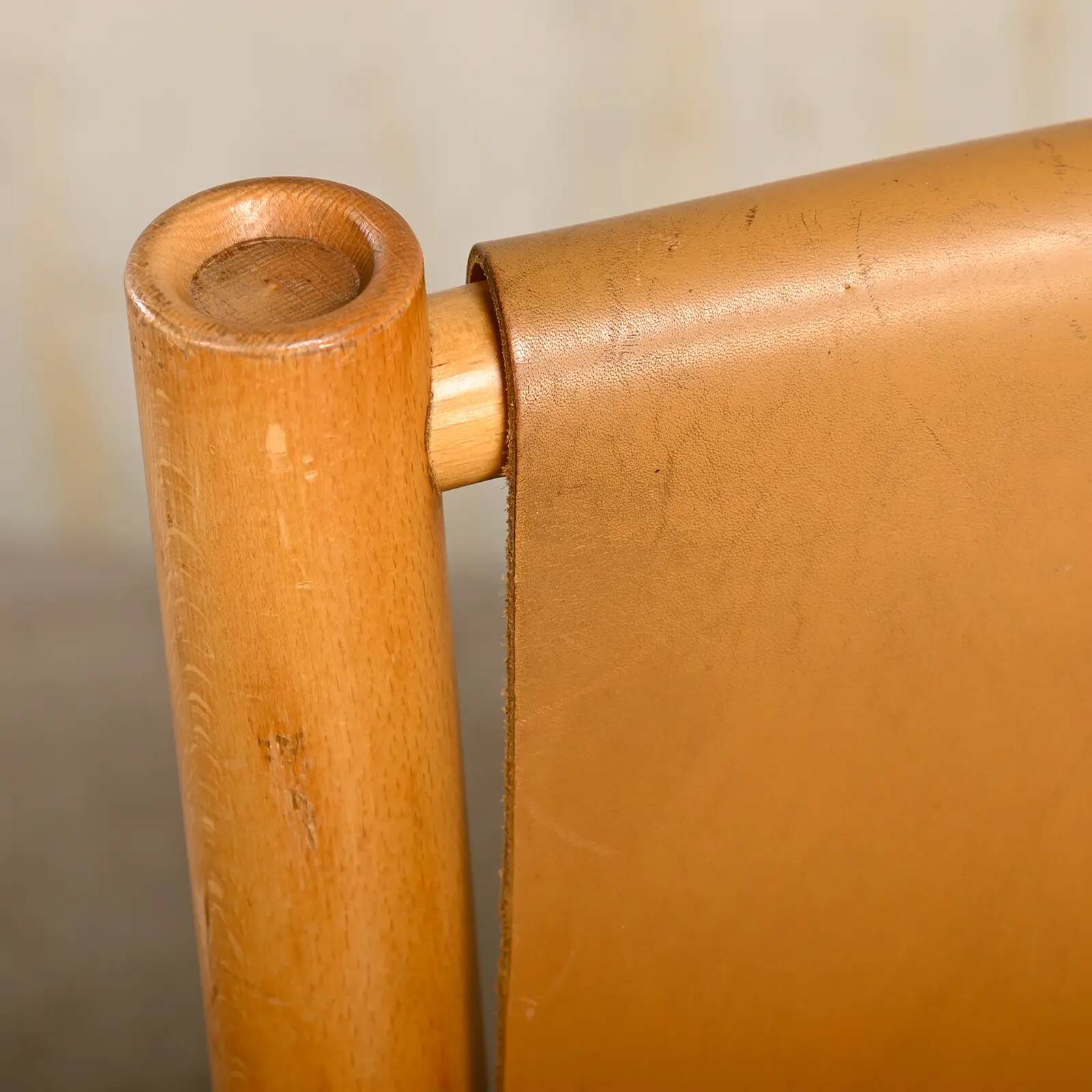 Armchair Wood and cognac colored Saddle Leather, Ibisco Italy 1970s