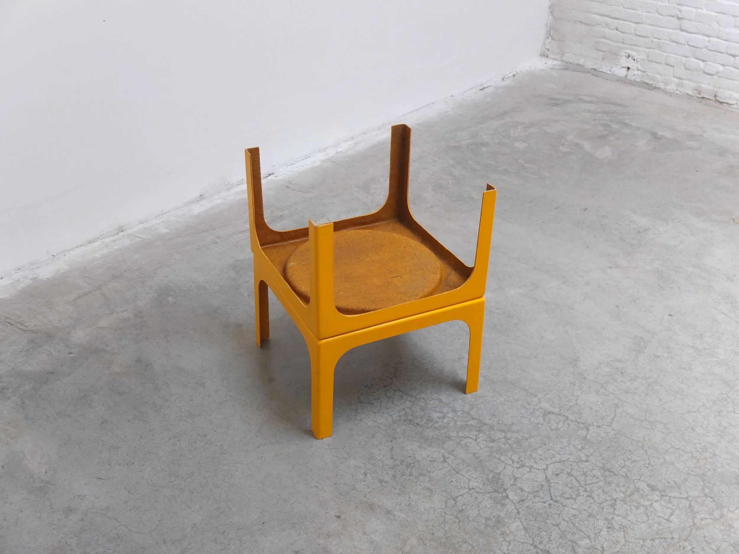 Pair of fiberglass side tables by Marc Berthier for Prisunic, 1970s