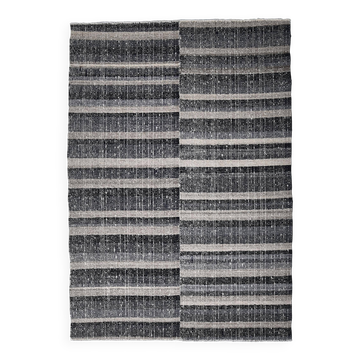 Tapis Kilim bleu marine et beige