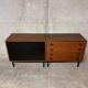Enfilade vitrine commode moderniste teck Antoine Philippon et Jacqueline Le