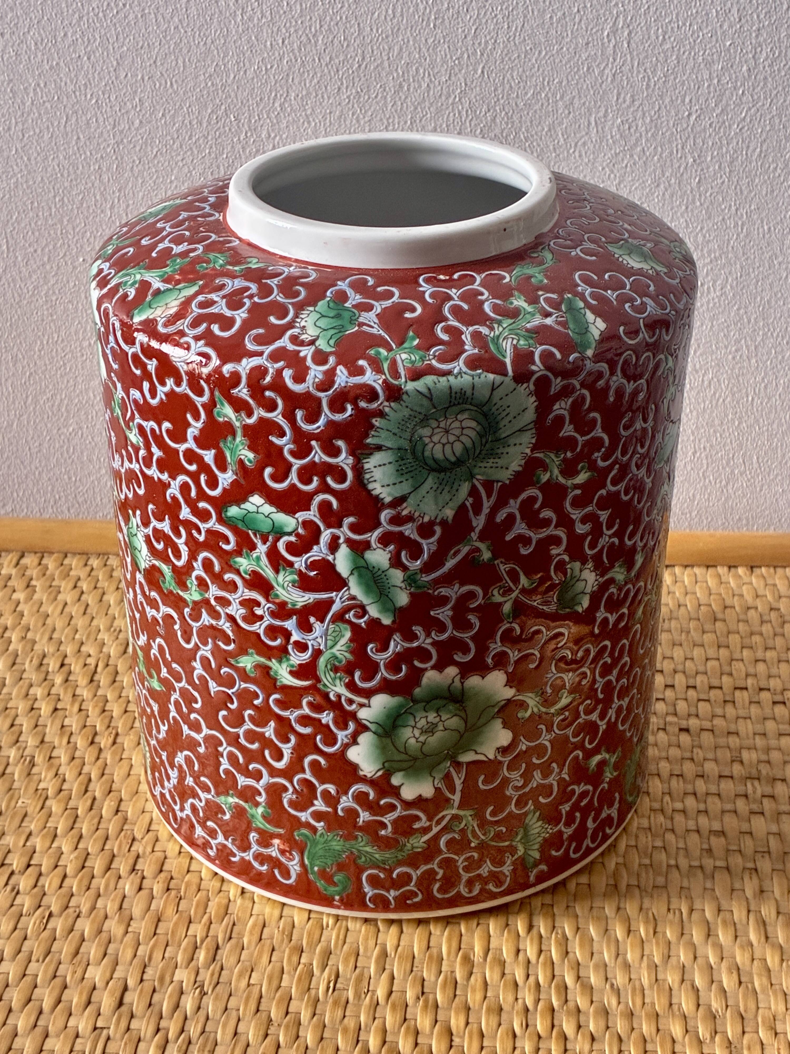 Jingdezhen hard porcelain vase China