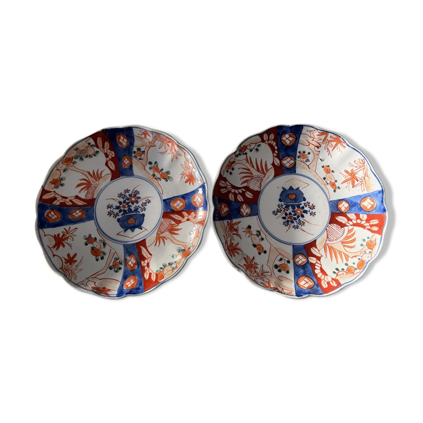 2 old Imari plates