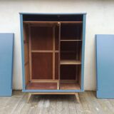 Compass foot wardrobe