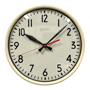 horloge murale d’école