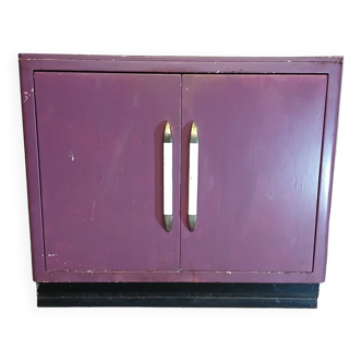 1950s metal kitchen buffet.