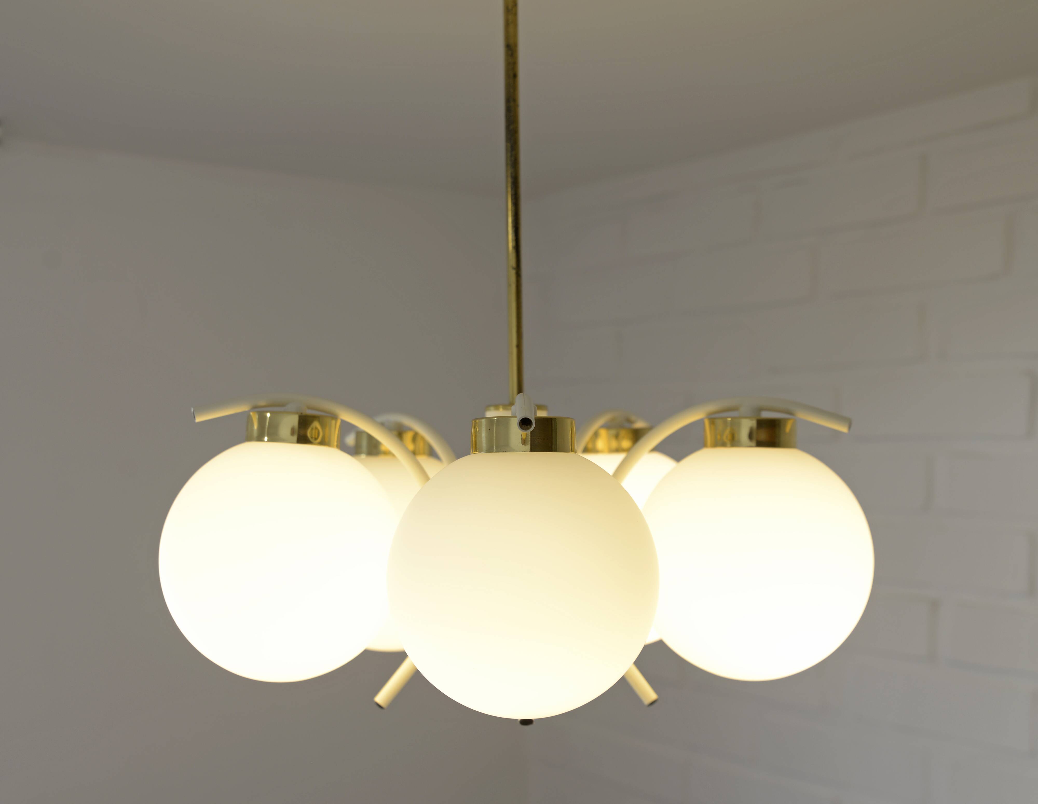 Mid-century modern vintage chandelier MCM Sputnik white hanging lamp 1970's