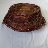 Wicker fruit basket with handles