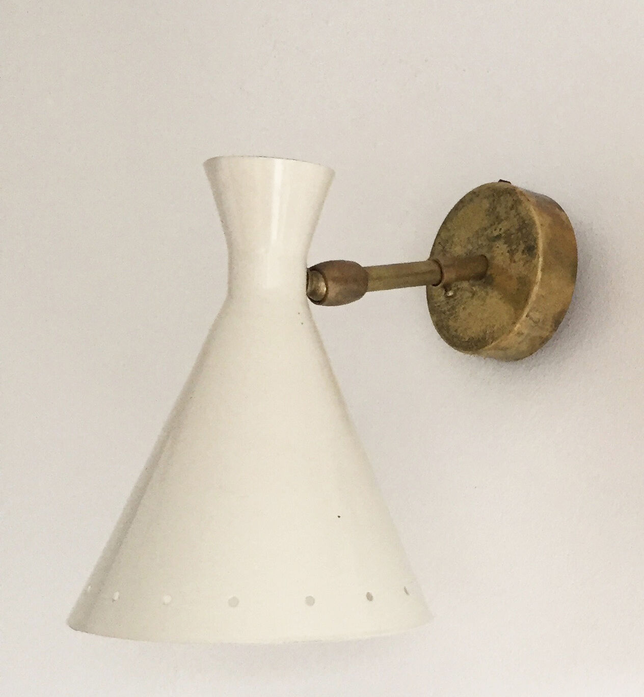 Set of three Italian design wall lights from the 1950s.